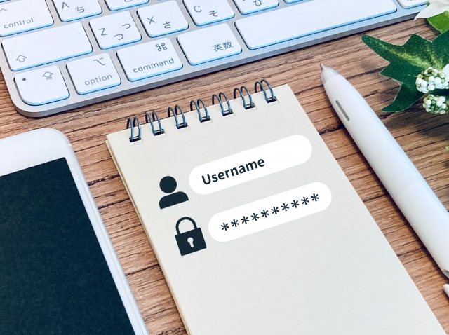 A note pad with input fields for a username and a password.